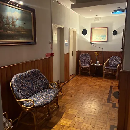 Residencial Almir Bed & Breakfast Estarreja