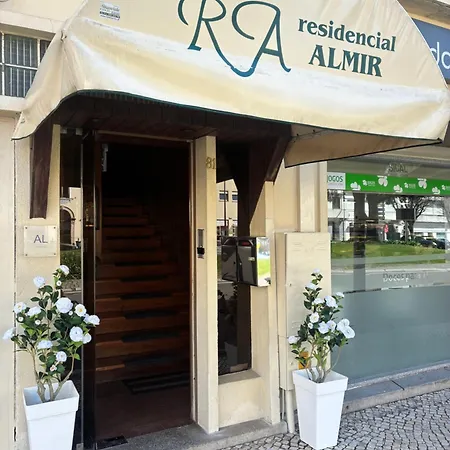 Bed and breakfast Residencial Almir