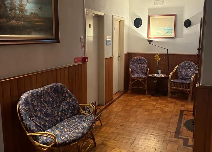 Residencial Almir Bed & Breakfast Estarreja