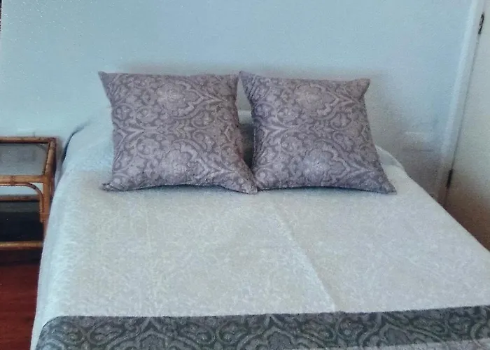 Bed & Breakfast Residencial Almir *